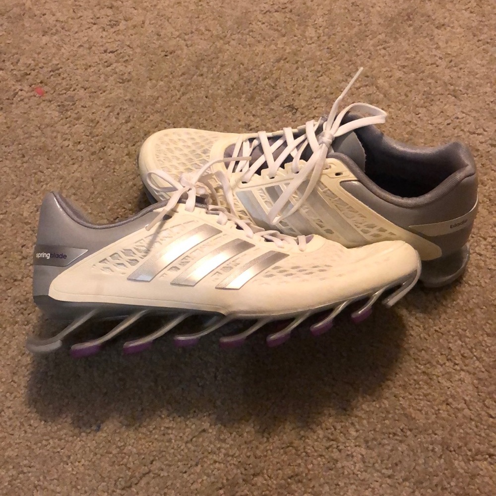 Adidas spring blade